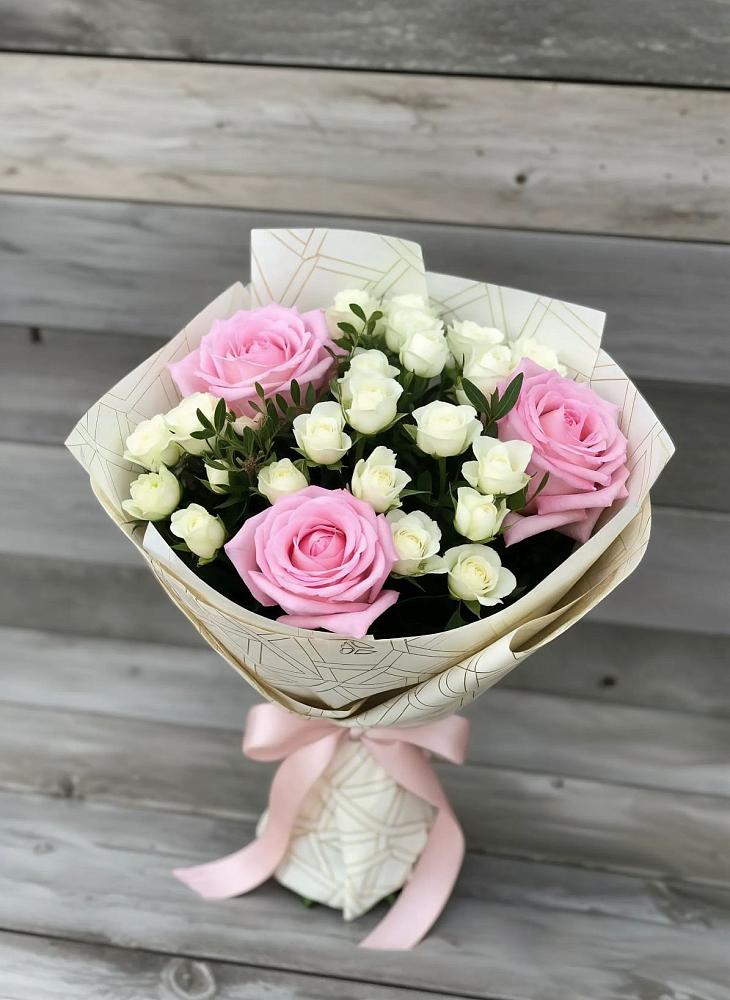 Букет цветов из: Розы в Спасском Ставропольской области