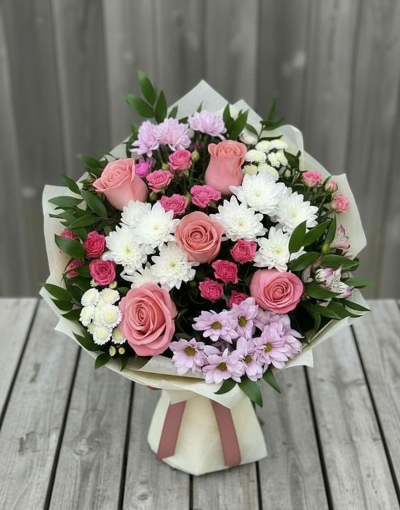 Букет цветов из: Альстромерии, Гвоздики, Розы и Хризантемы в Спасском Ставропольской области