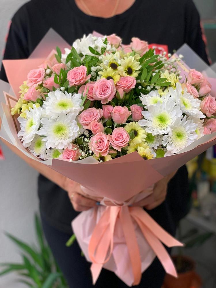 Букет цветов из: Розы и Хризантемы в Спасском Ставропольской области
