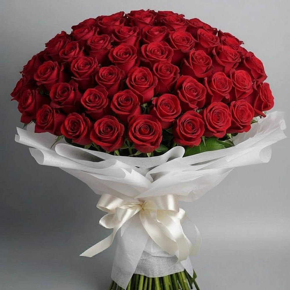 Букет 101 Красная роза Блэк Мэджик в Спасском Ставропольской области