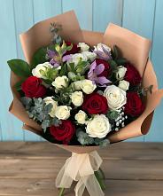 Букет цветов из:  Розы и Альстромерии в Спасском Ставропольской области