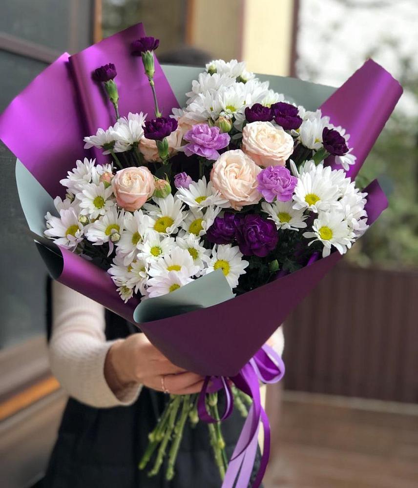 Букет цветов из: Хризантемы, Гвоздики и Розы в Спасском Ставропольской области