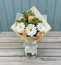 Букет цветов из:  Герберы, Розы и Хризантемы в Спасском Ставропольской области